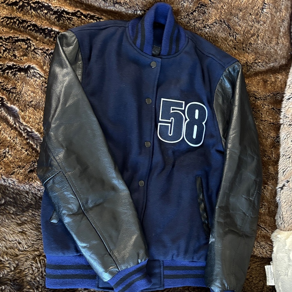 Women's Navy Quilted Varsity Jacket small leather sleeves